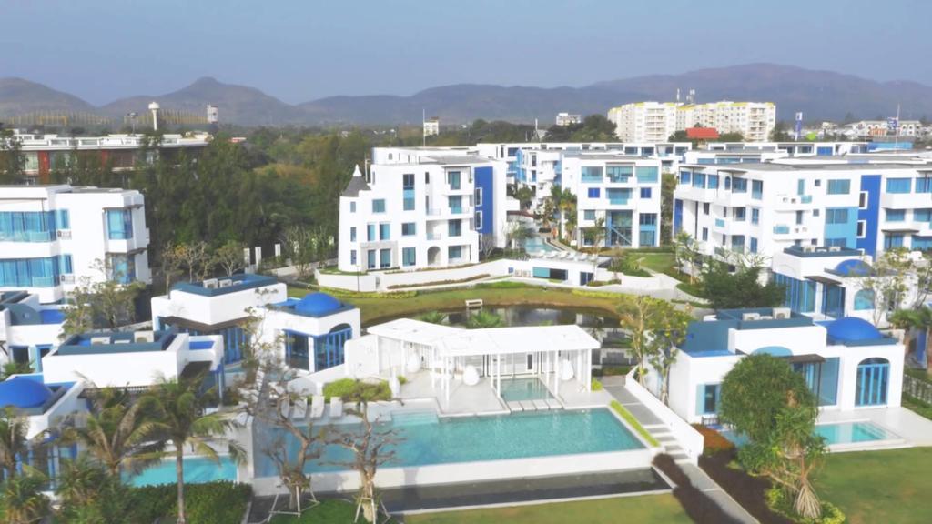 The Crest Santora Hua Hin Apartamento Exterior foto